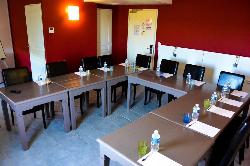 Hotel Restaurant Le Gardon - Pont Du Gard Collias ภายนอก รูปภาพ
